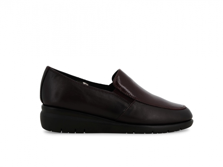 Mocassino donna comodo in pelle e vernice bordo k55234z