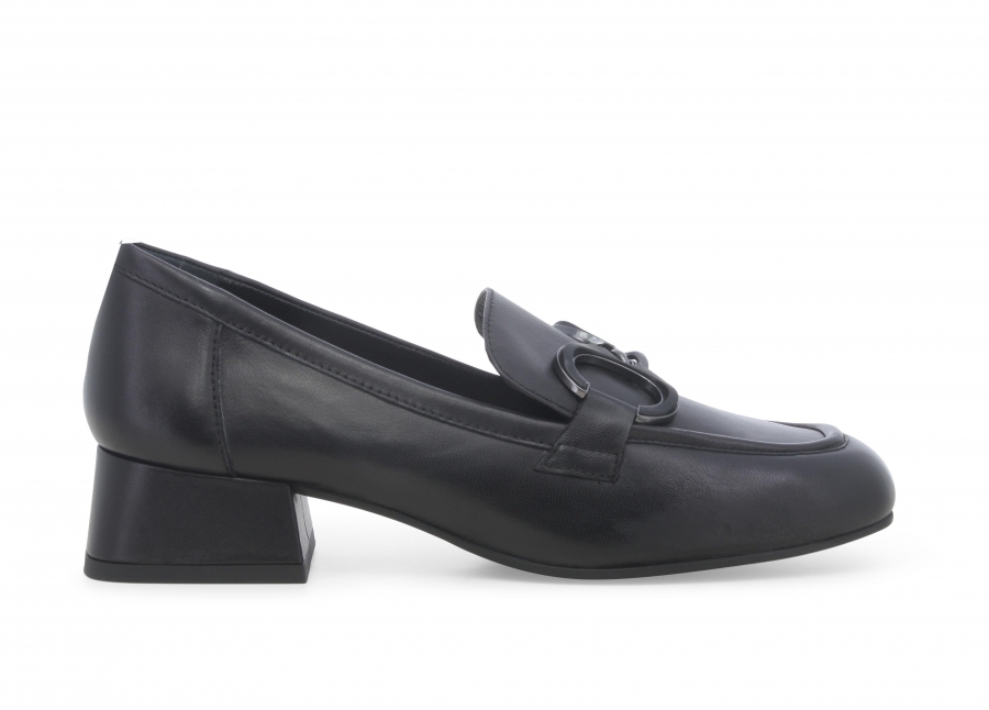 Mocassino donna in pelle nero v5203