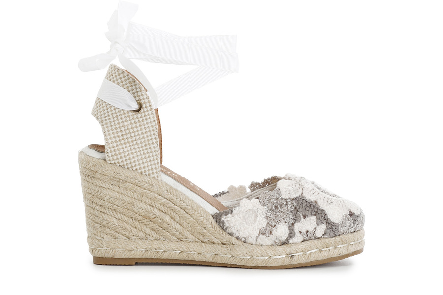 SCARPE APERTE IN TESSUTO RICAMATO