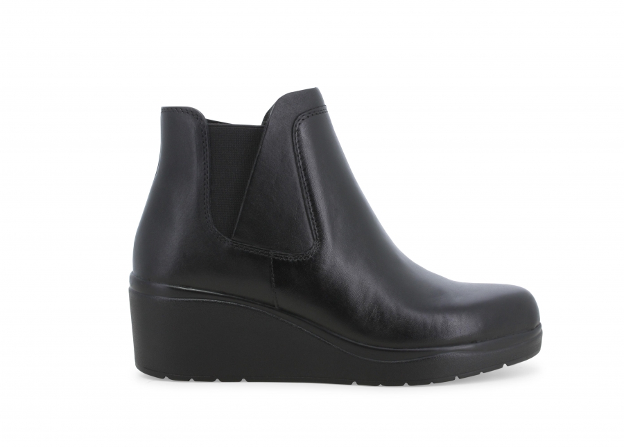 Stivaletto donna in pelle nero k53006