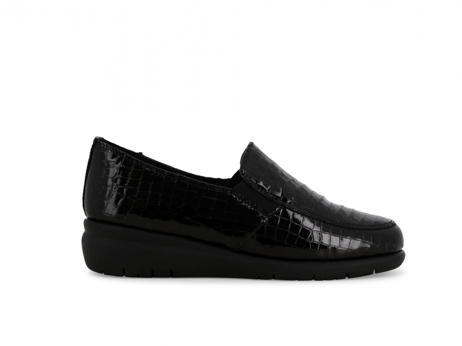 Mocassino donna comodo in vernice nero k55234z