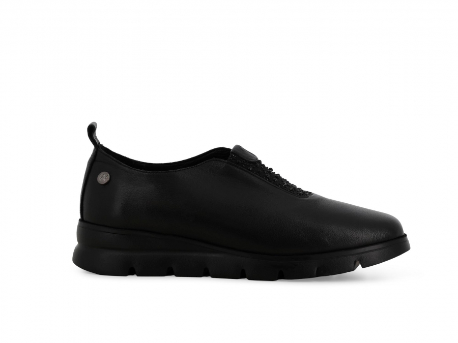 Mocassino donna morbido con elastico in pelle nero 055002z