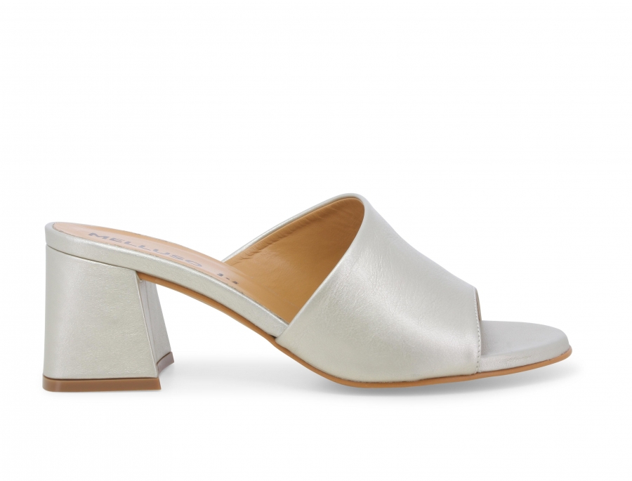 Ciabatta donna in pelle platino n636z