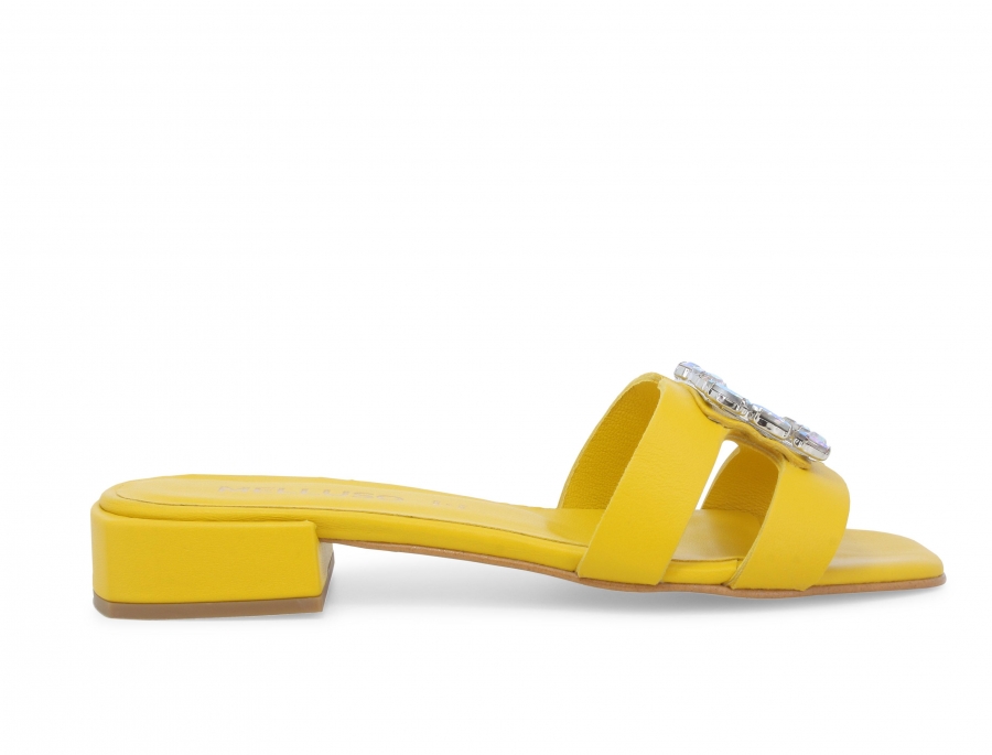 Ciabatta donna in pelle giallo n306z